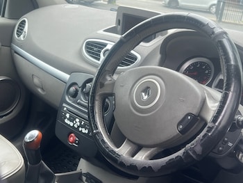 Used Renault Clio 2009 for sale - 78236776: Photo