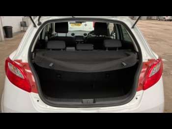 Used Mazda Mazda2 2014 for sale - 74764394: Photo