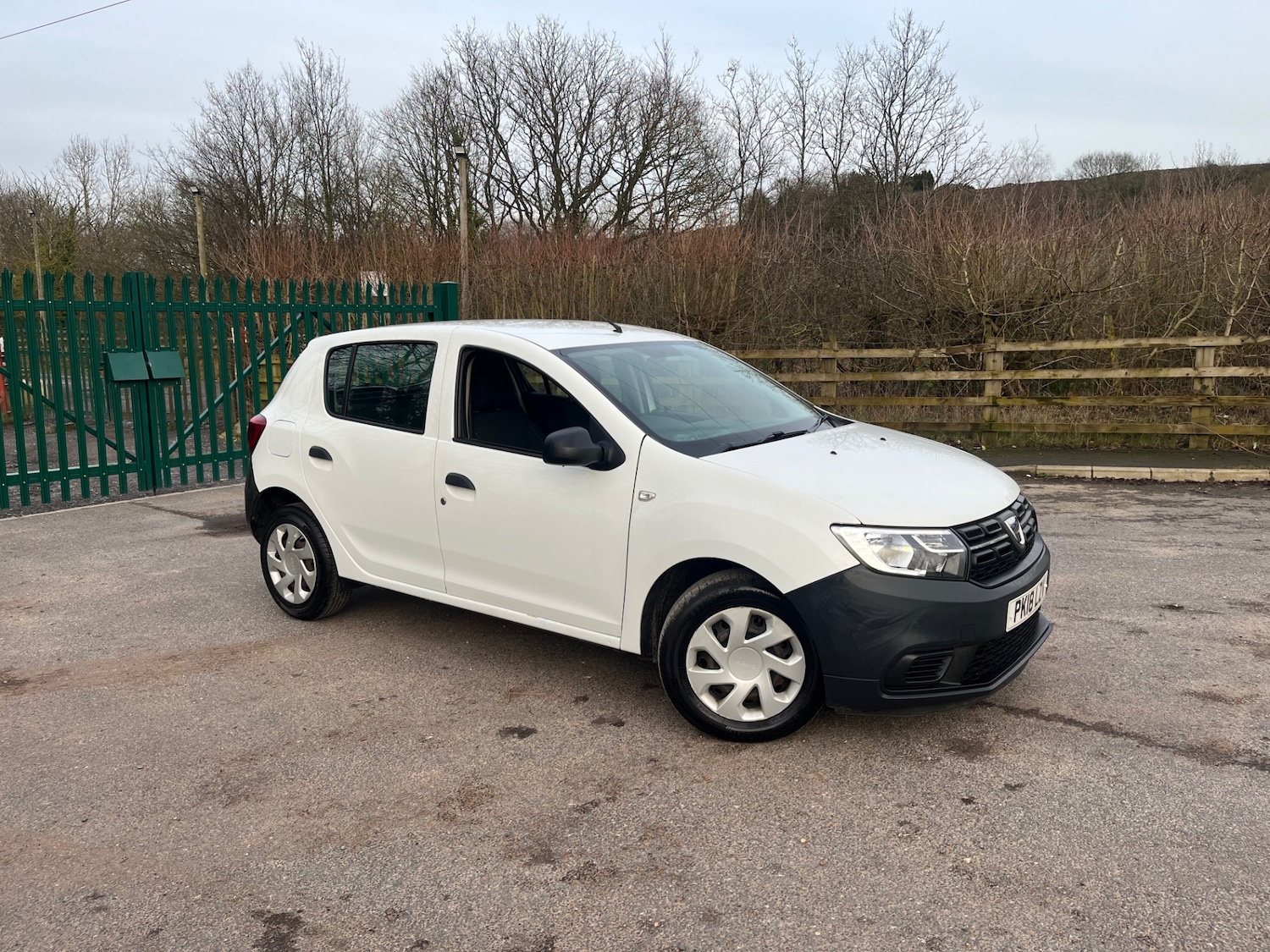 Used Dacia Sandero 2018 for sale - 77558293: Photo 2