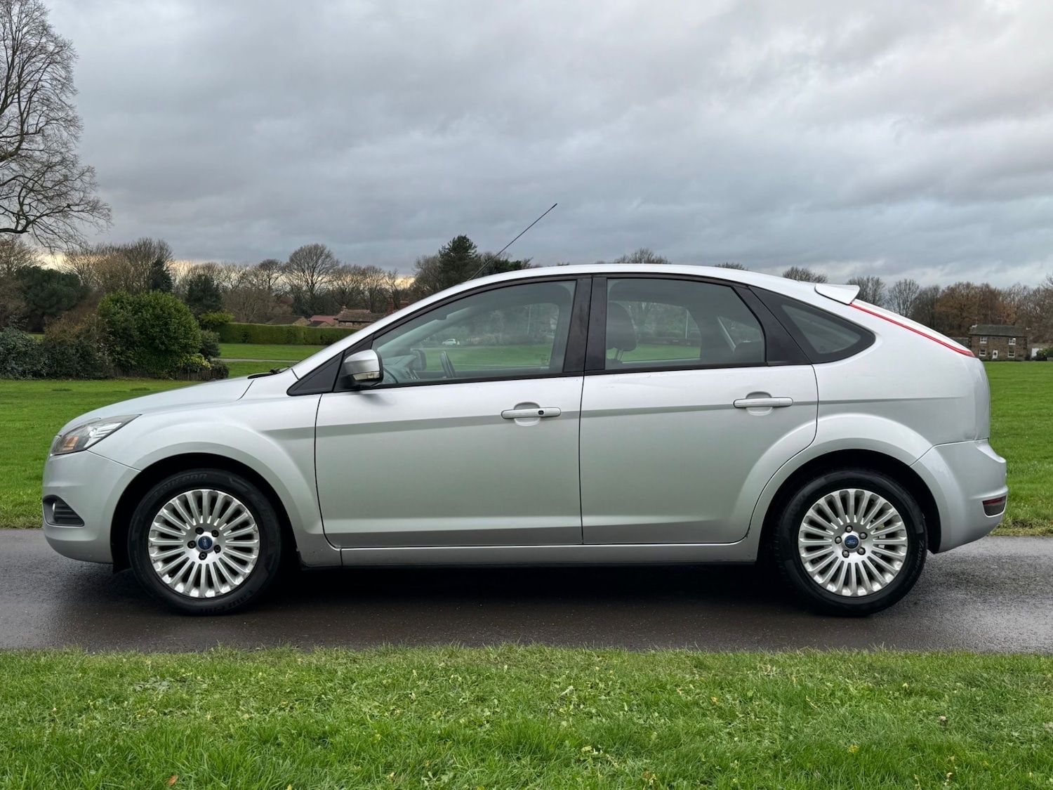 Used Ford Focus 2011 for sale - 77395076: Photo 6