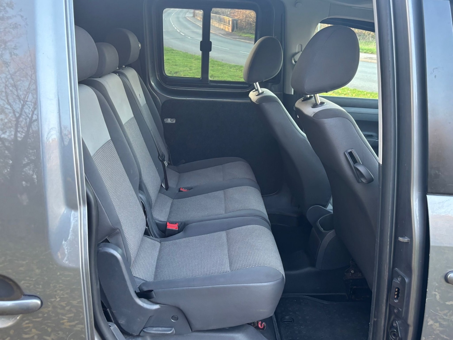 Used Volkswagen Caddy Maxi 2013 for sale - 76507314: Photo 8