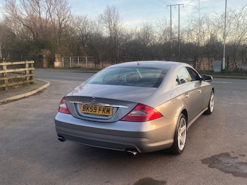 Used Mercedes-Benz CLS 2009 for sale - 77731164: Photo