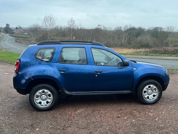 Used Dacia Duster 2013 for sale - 78324323: Photo