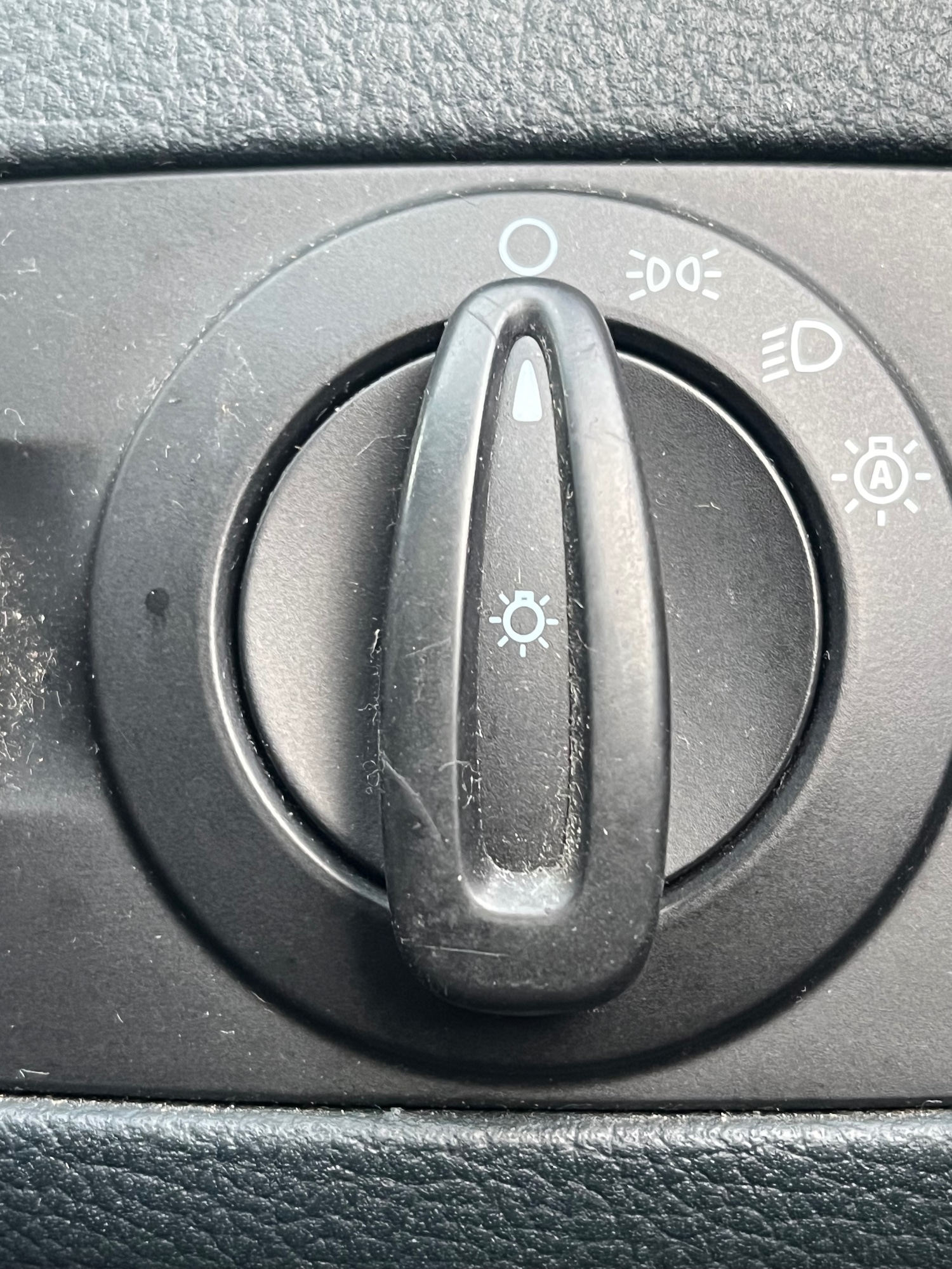 Used Ford C-Max 2013 for sale - 77140885: Photo 22