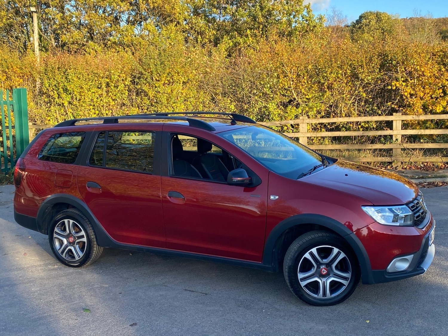 Used Dacia Logan MCV 2019 for sale - 77118701: Photo 2
