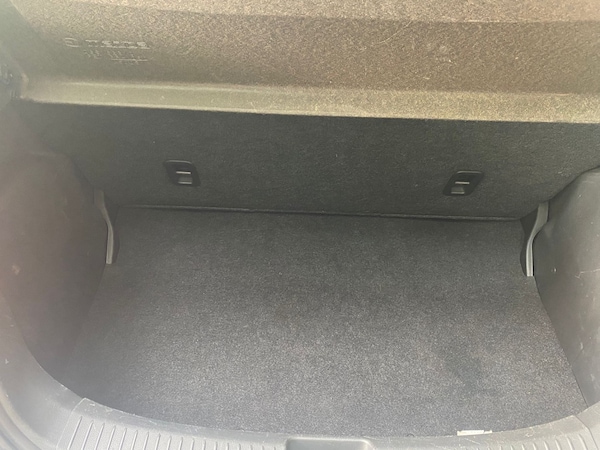 Used Mazda Mazda2 2012 for sale - 76171483: Photo 12
