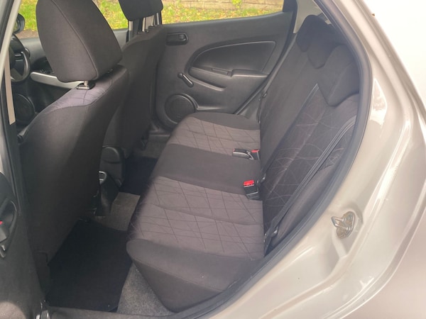 Used Mazda Mazda2 2012 for sale - 76171483: Photo 13