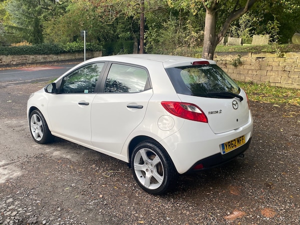 Used Mazda Mazda2 2012 for sale - 76171483: Photo 5