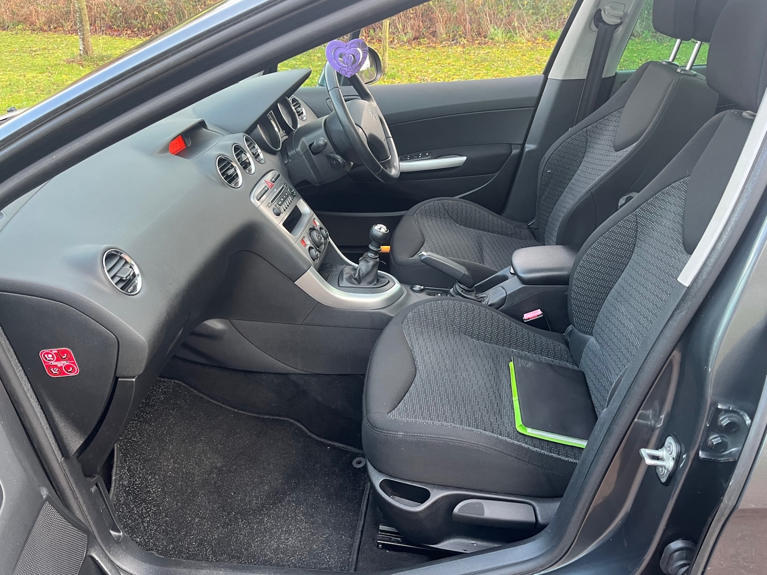 Used Peugeot 308 2009 for sale - 76935429: Photo 15