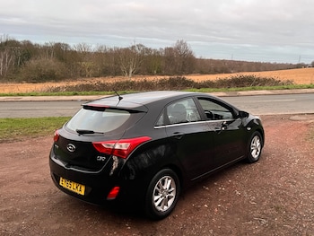 Used Hyundai i30 2015 for sale - 76910979: Photo