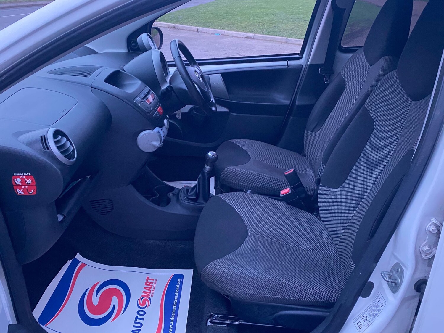 Used Toyota AYGO 2014 for sale - 77731187: Photo 15