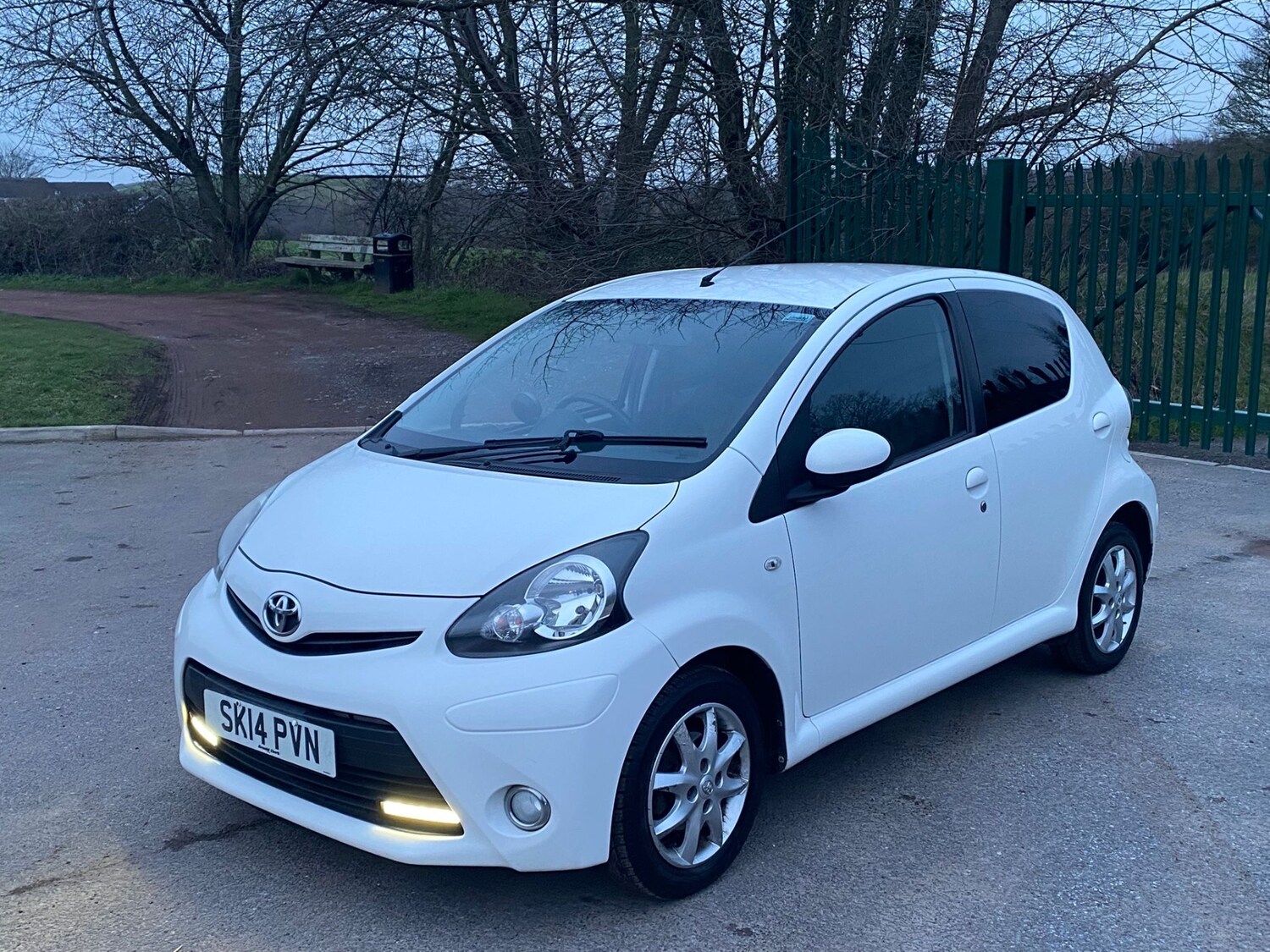 Used Toyota AYGO 2014 for sale - 77731187: Photo 9