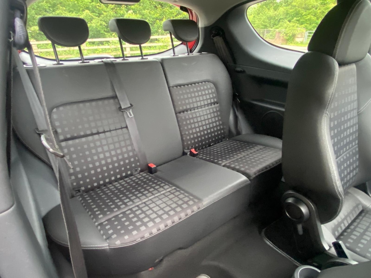 Used Mitsubishi Colt 2009 for sale - 76156919: Photo 14