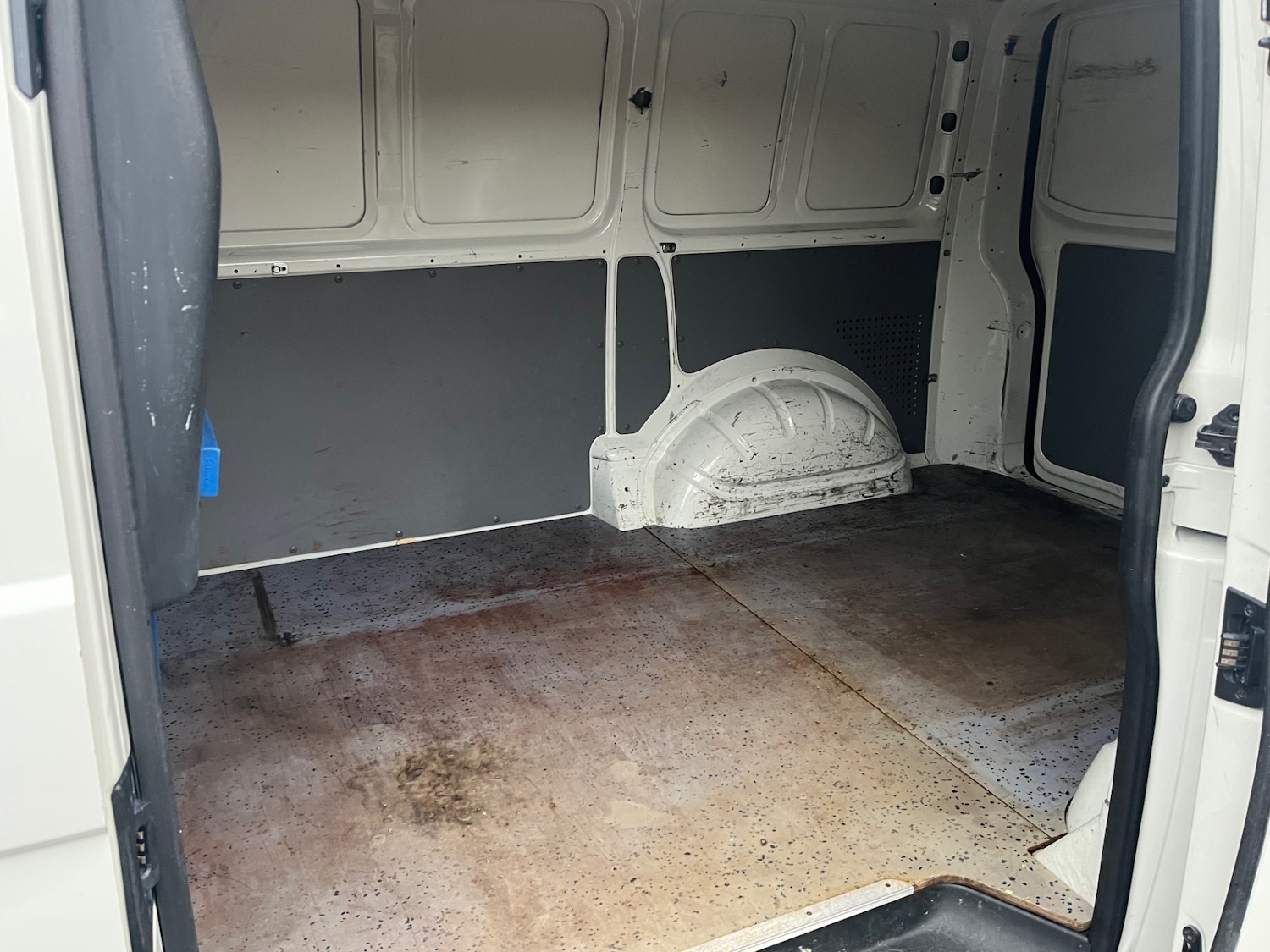 Used Volkswagen Transporter 2007 for sale - 77027803: Photo 14