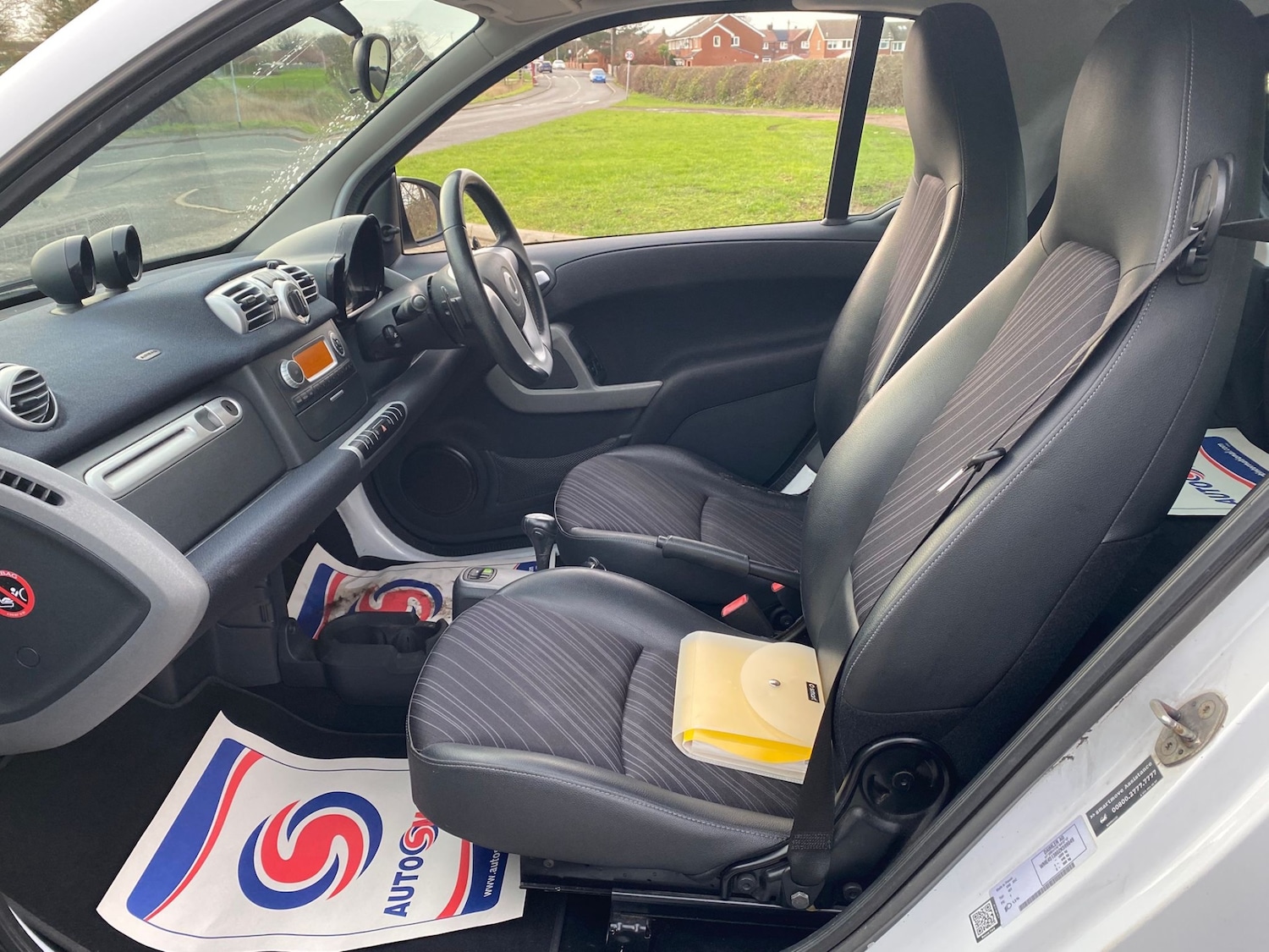 Used smart fortwo 2012 for sale - 77558288: Photo 14