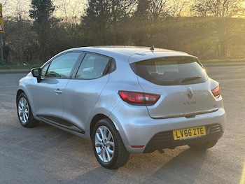 Used Renault Clio 2016 for sale - 77732913: Photo