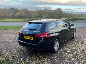 Used Peugeot 308 2014 for sale - 76544416: Photo