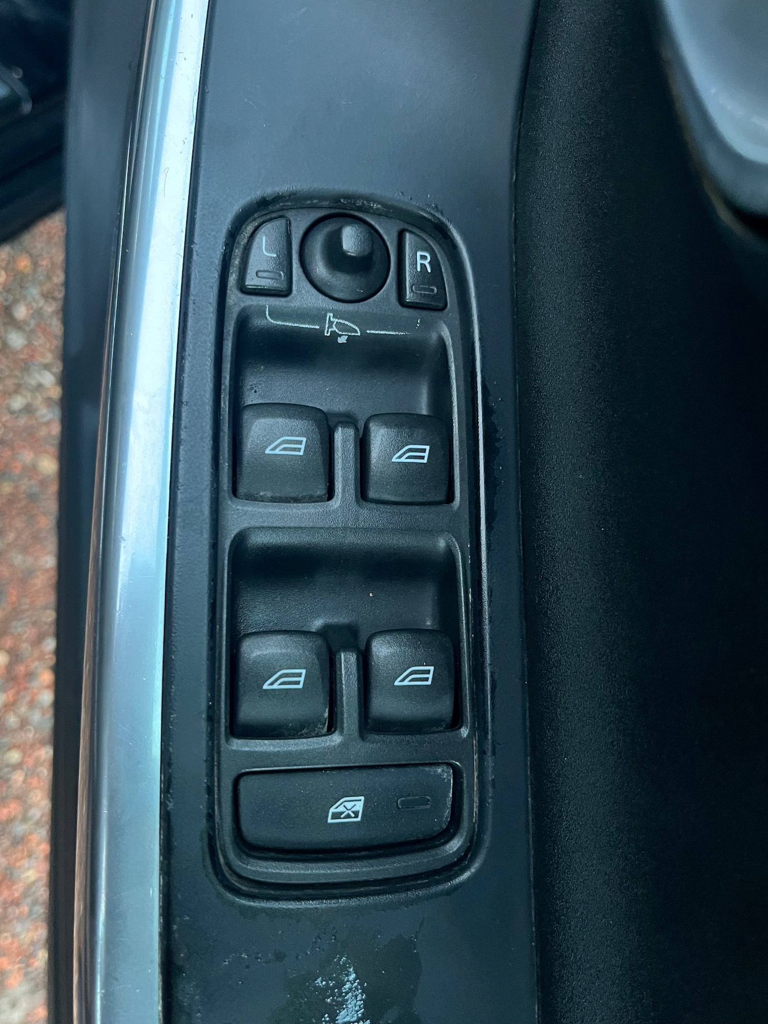 Used Volvo V60 2011 for sale - 76397183: Photo 15