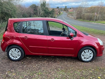 Used Renault Grand Modus 2011 for sale - 76719057: Photo