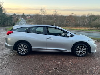 Used Honda Civic 2015 for sale - 76897226: Photo