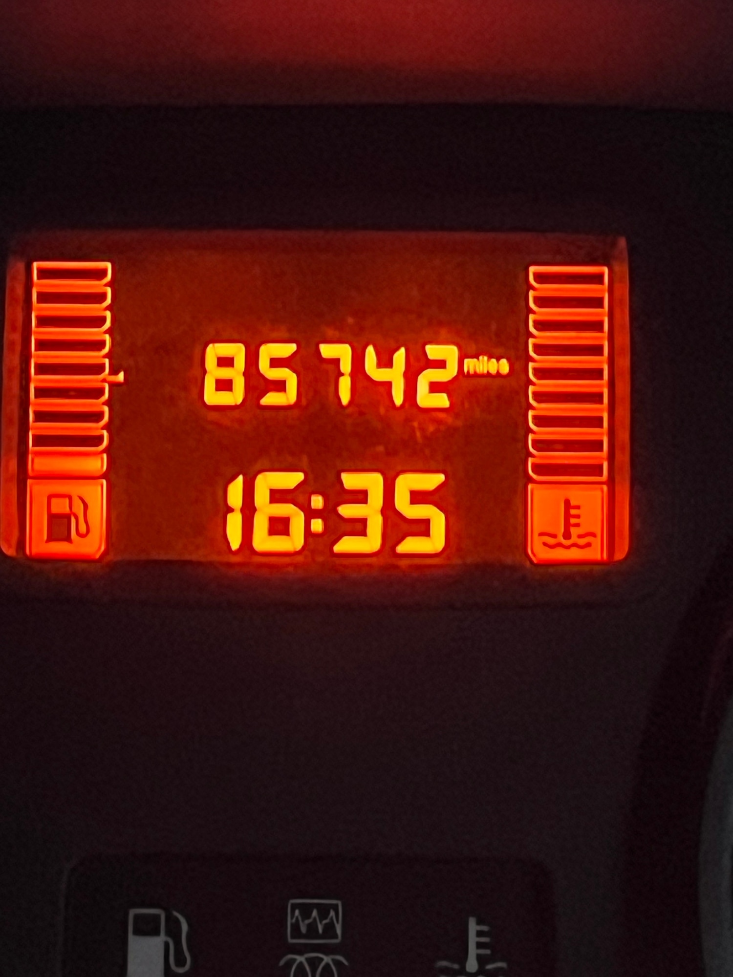 Used Dacia Duster 2013 for sale - 76844692: Photo 16