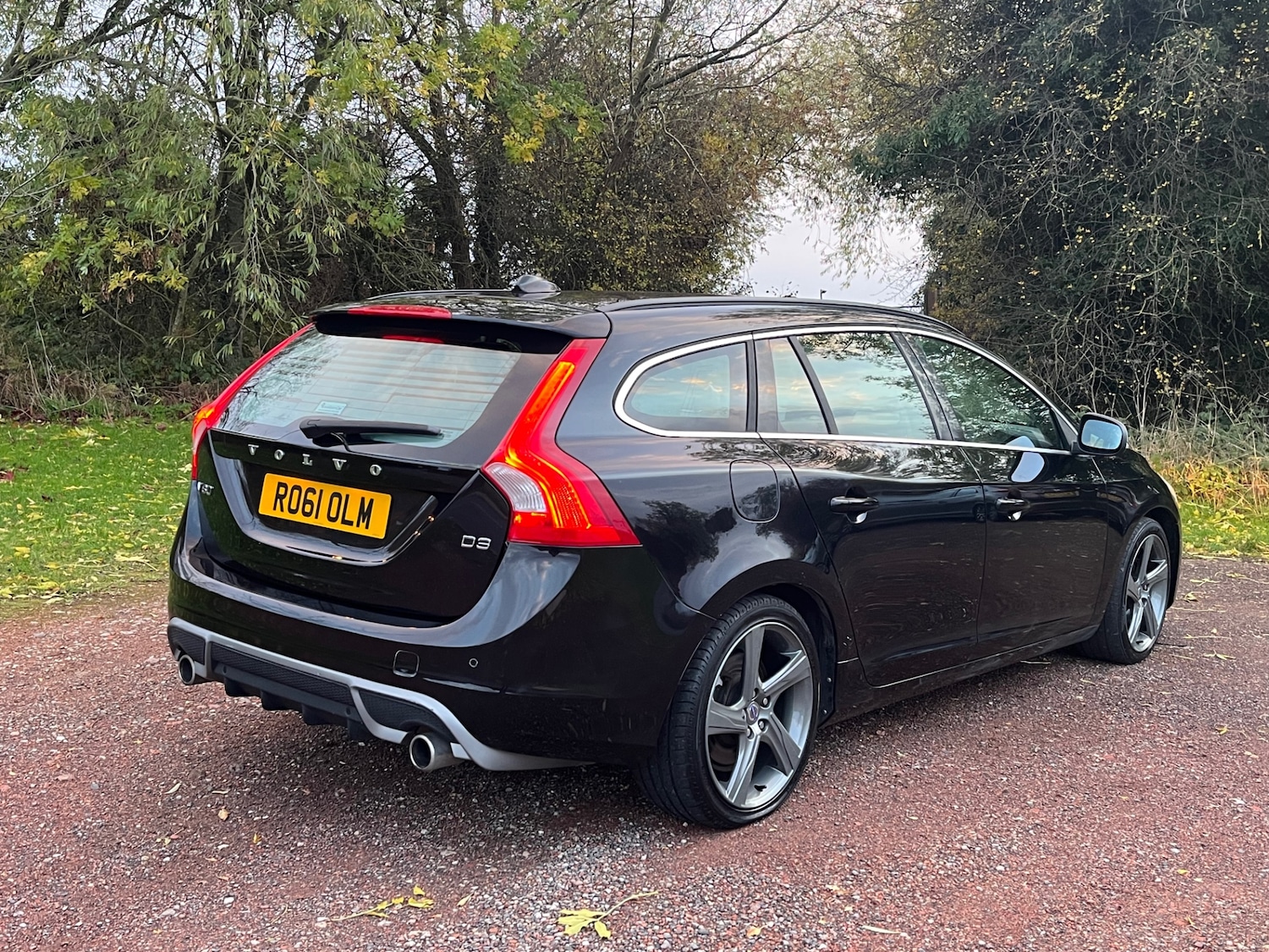 Used Volvo V60 2011 for sale - 77731916: Photo 3
