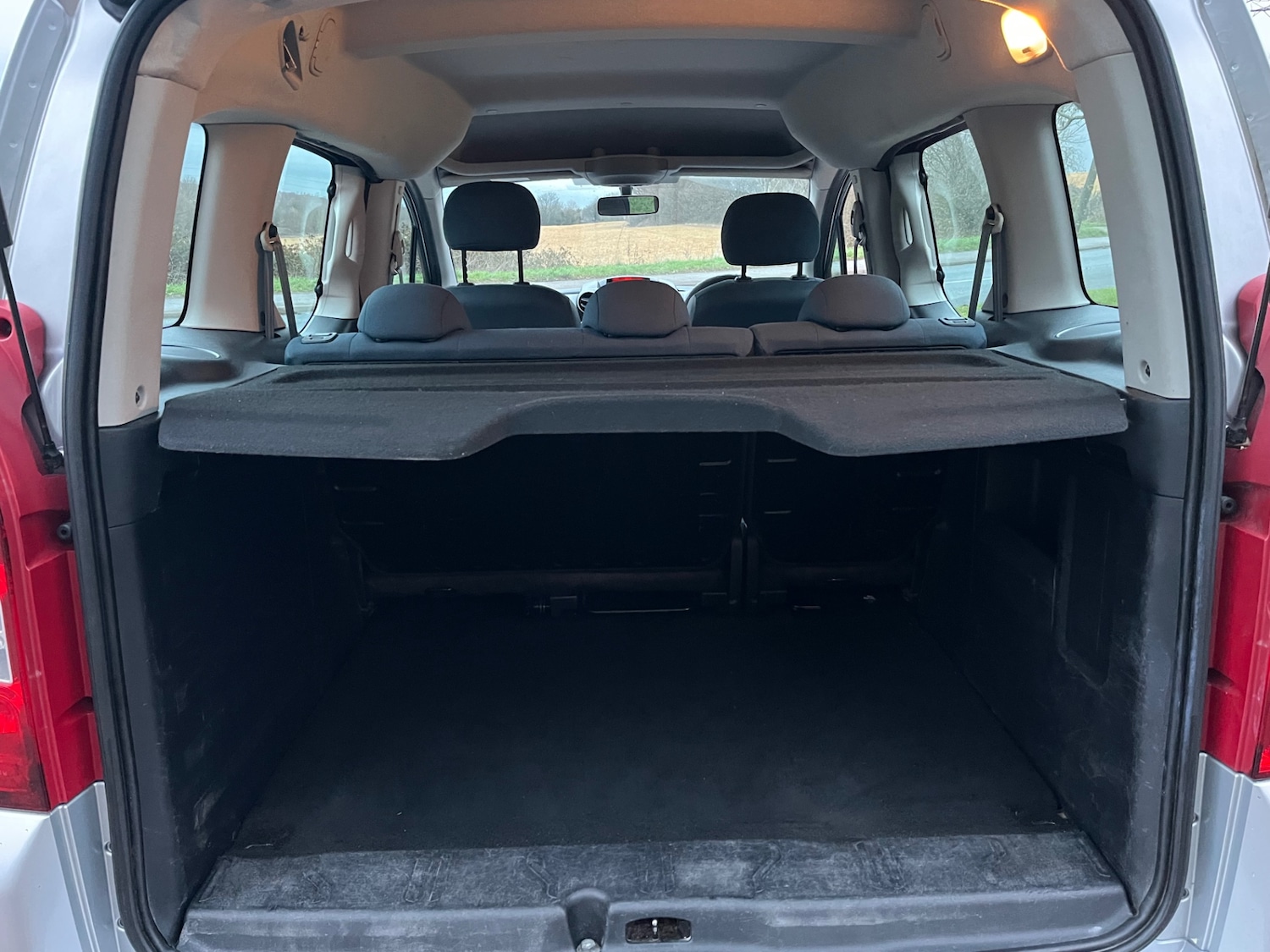 Used Citroen Berlingo Multispace 2009 for sale - 76897221: Photo 13