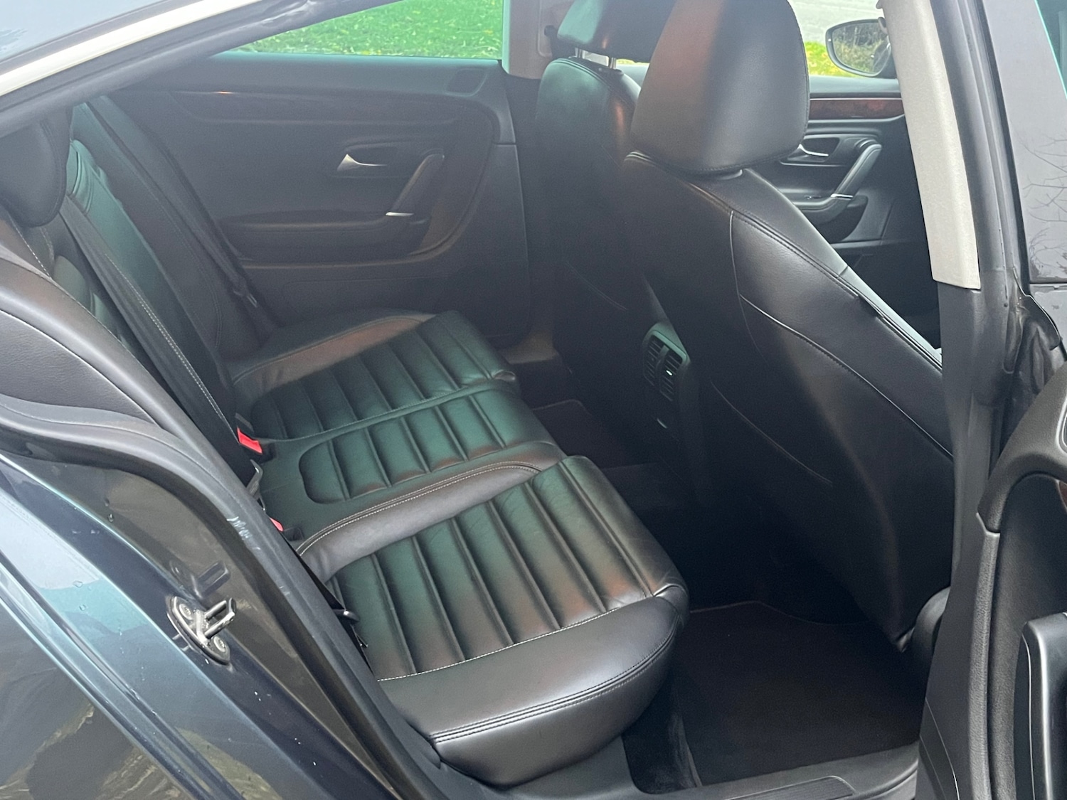 Used Volkswagen Passat 2011 for sale - 76479532: Photo 12