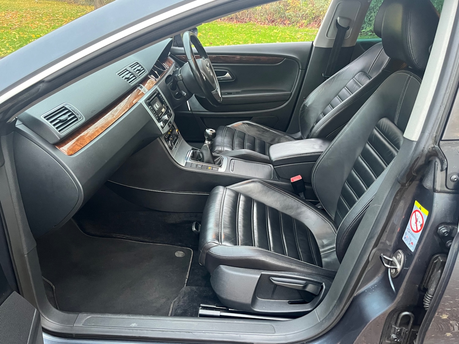 Used Volkswagen Passat 2011 for sale - 76479532: Photo 16