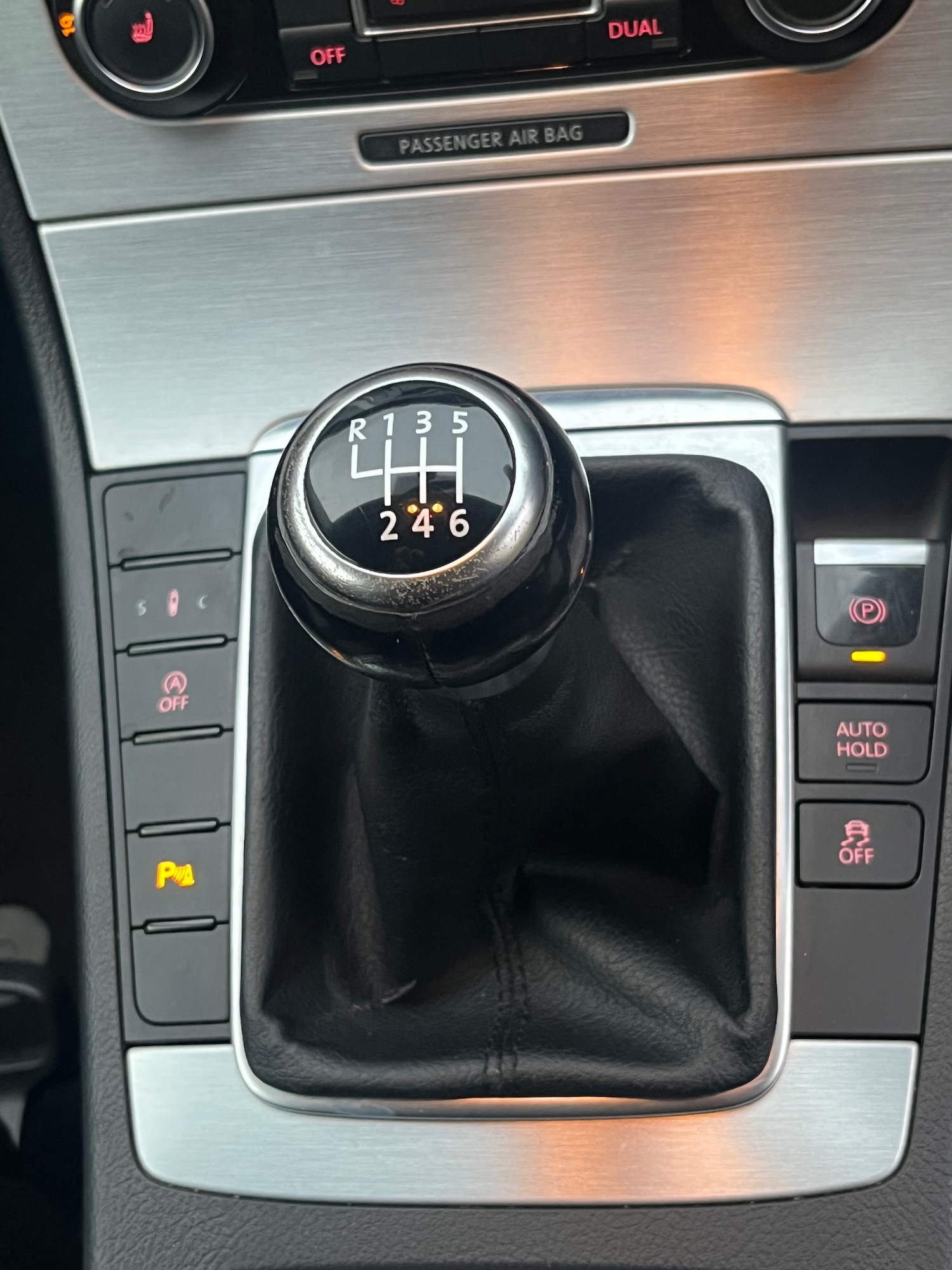 Used Volkswagen Passat 2011 for sale - 76479532: Photo 22