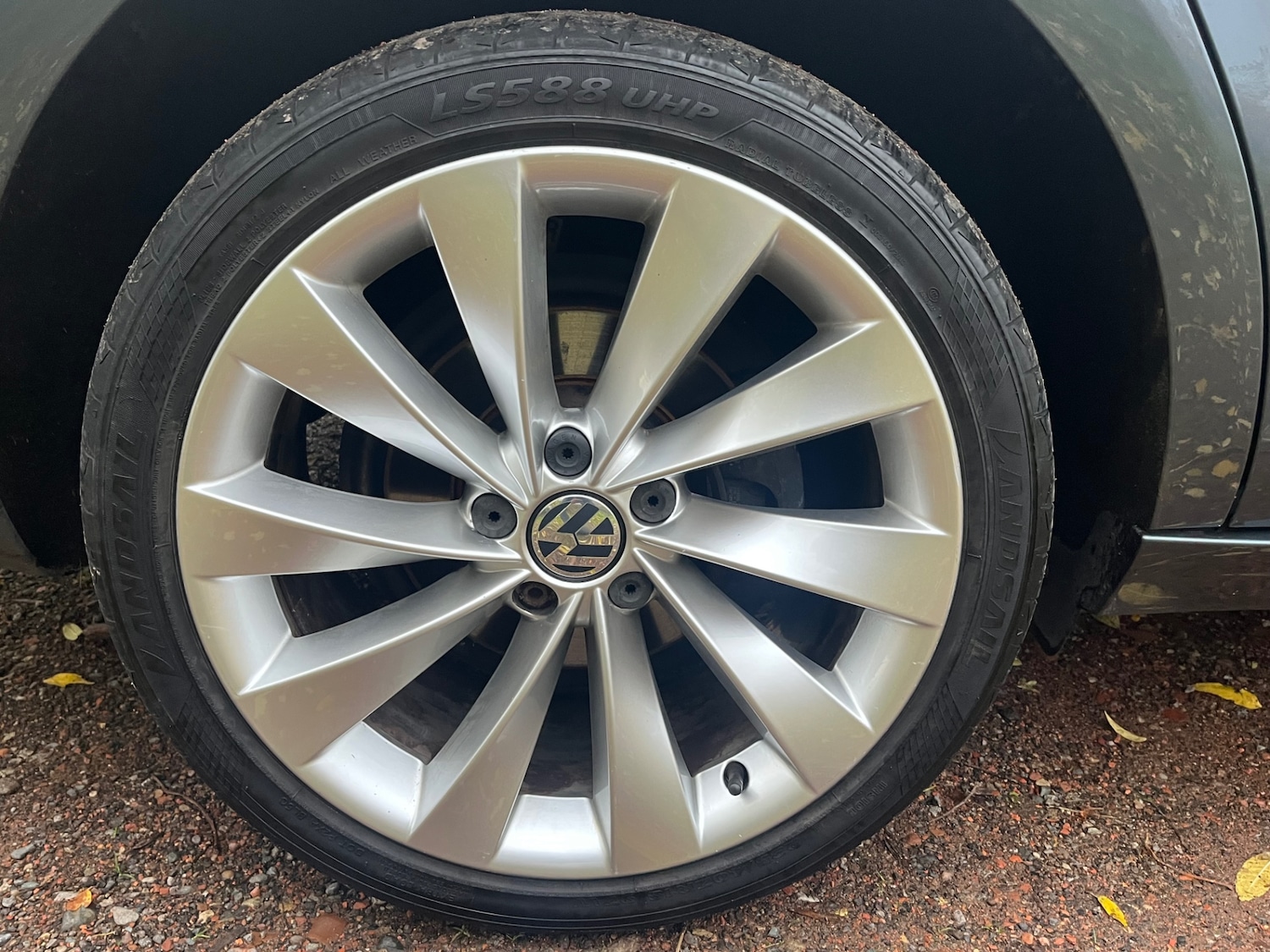 Used Volkswagen Passat 2011 for sale - 76479532: Photo 24