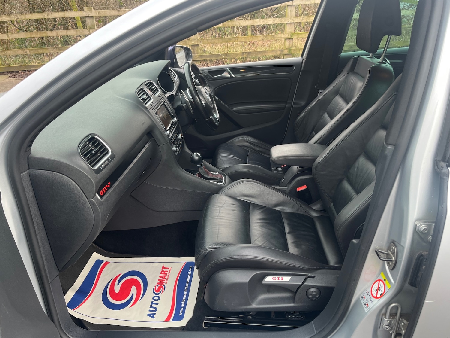 Used Volkswagen Golf 2009 for sale - 77027855: Photo 17