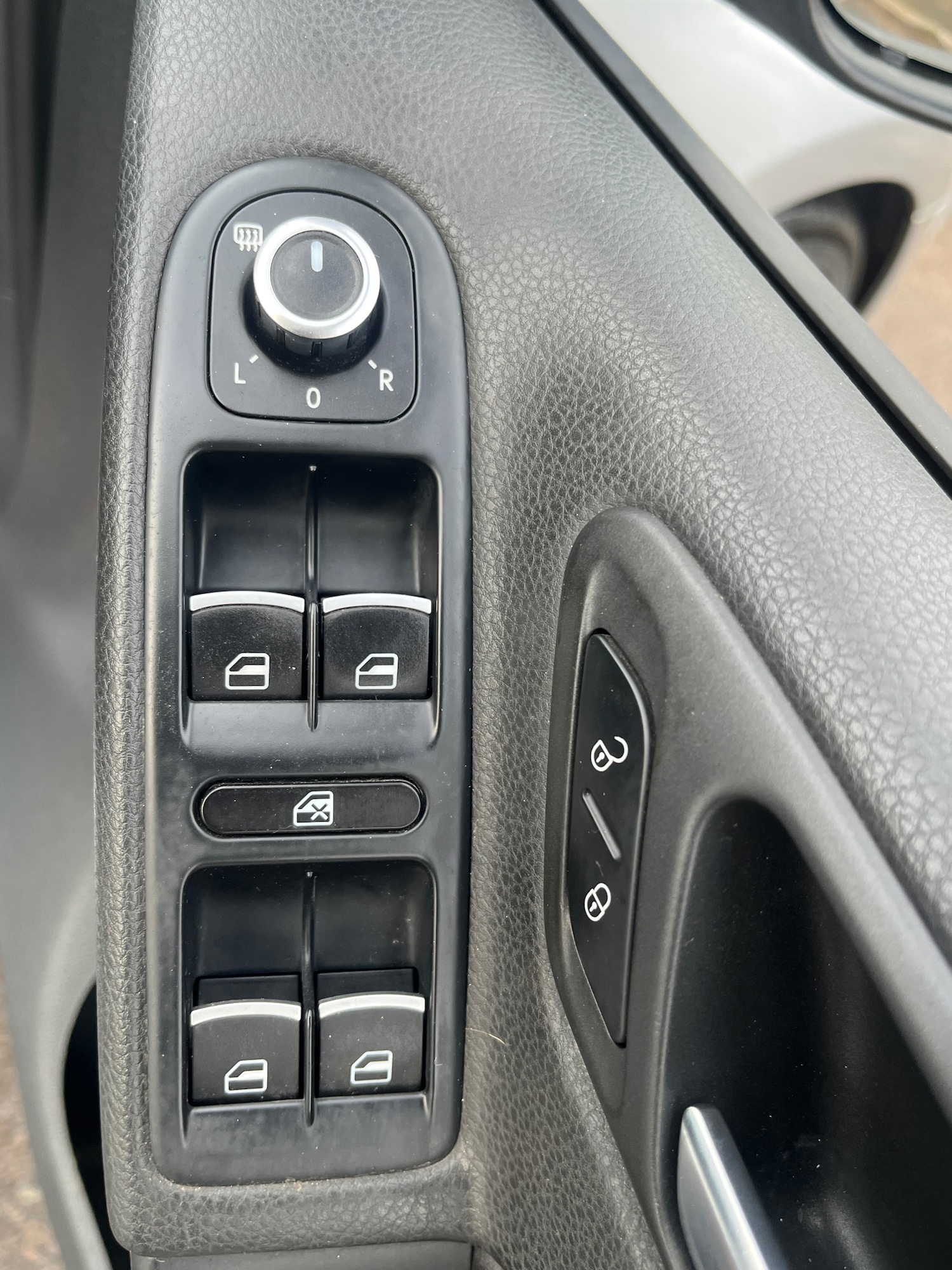 Used Volkswagen Golf 2009 for sale - 77027855: Photo 18