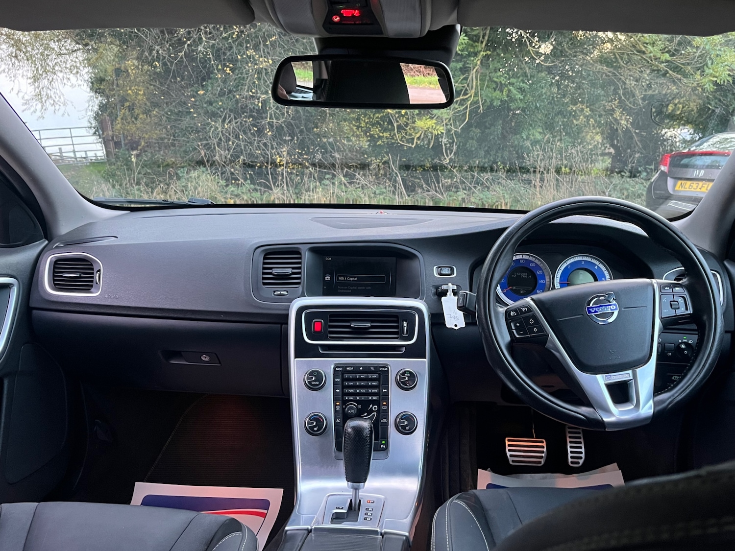 Used Volvo V60 2011 for sale - 78018483: Photo 11