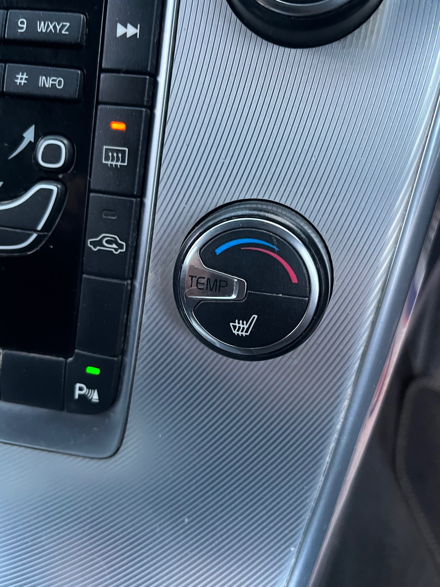 Used Volvo V60 2011 for sale - 78018483: Photo 20