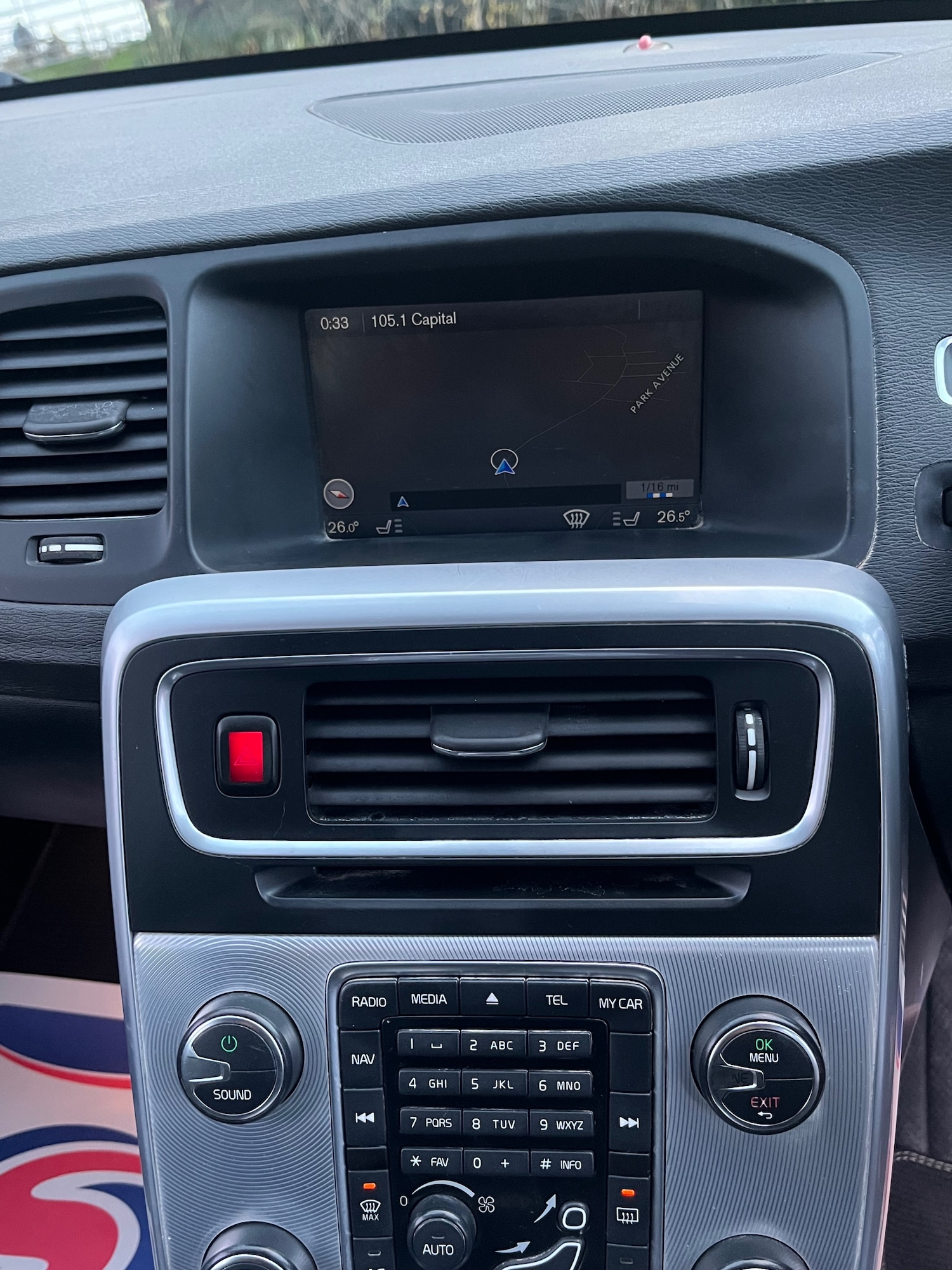 Used Volvo V60 2011 for sale - 78018483: Photo 22