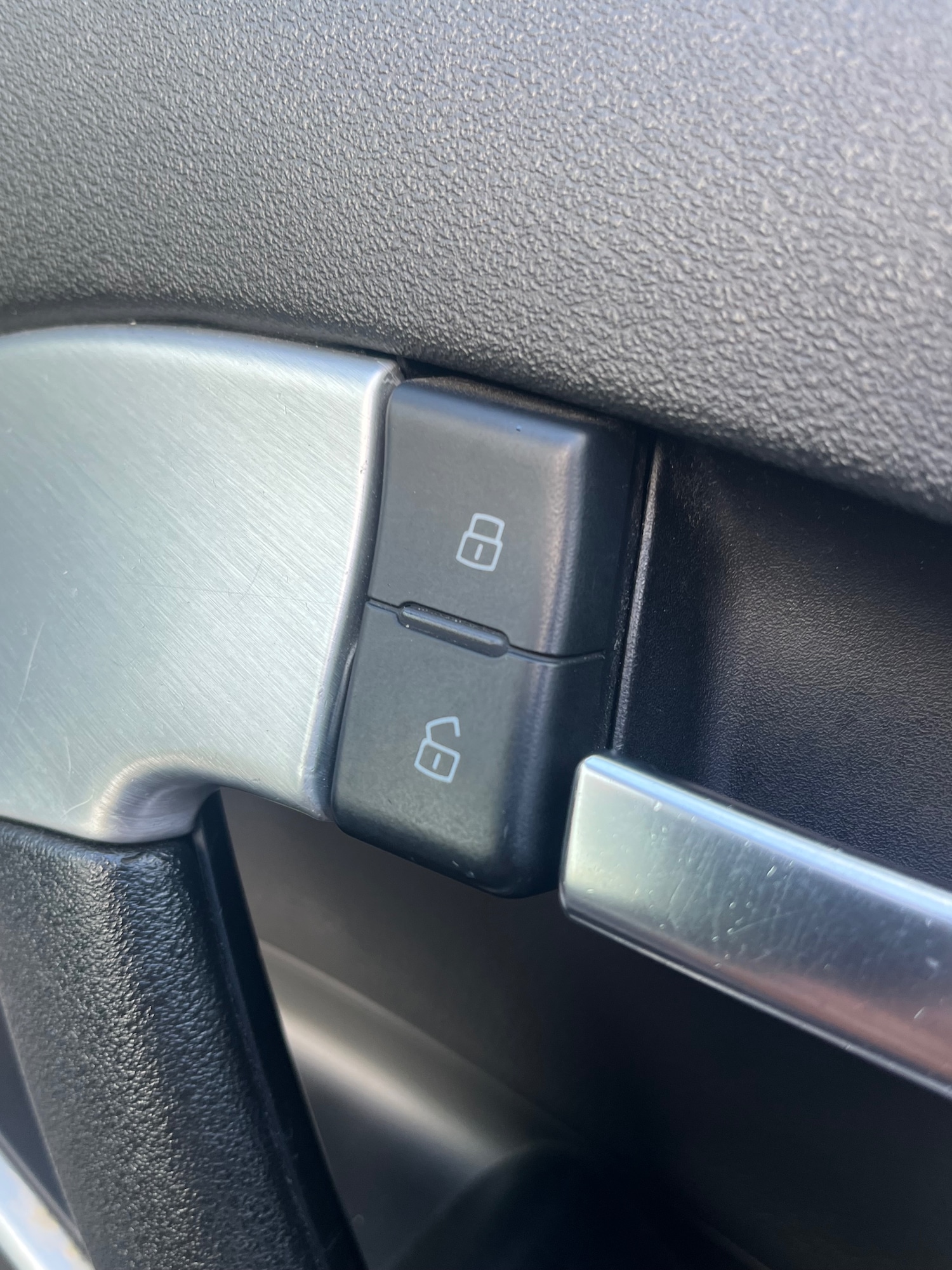 Used Audi A3 2010 for sale - 76385182: Photo 25