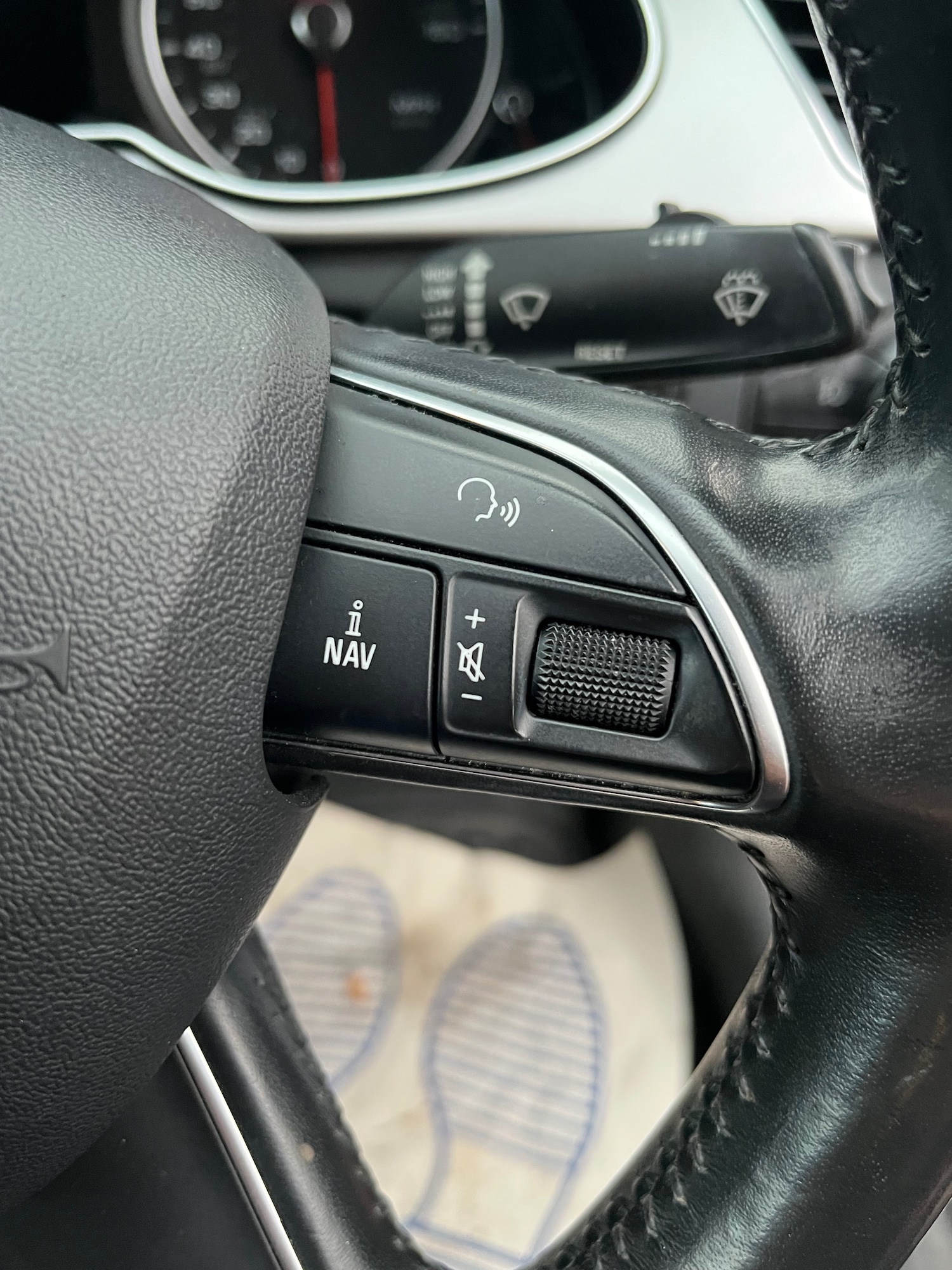 Used Audi A4 2015 for sale - 76897231: Photo 20