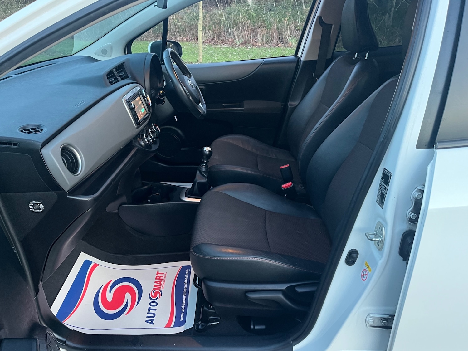 Used Toyota Yaris 2012 for sale - 77129727: Photo 15