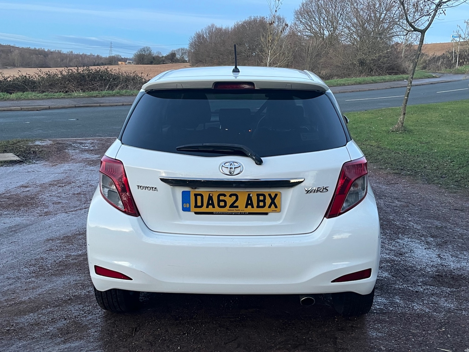 Used Toyota Yaris 2012 for sale - 77129727: Photo 5