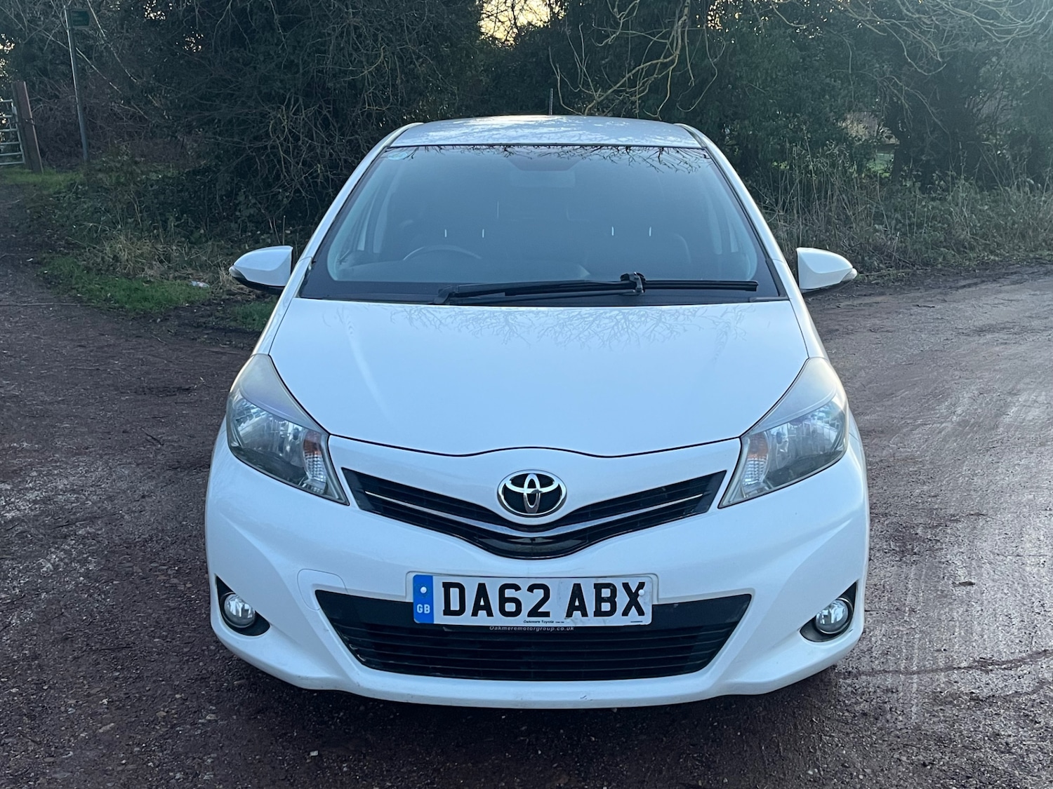 Used Toyota Yaris 2012 for sale - 77129727: Photo 9