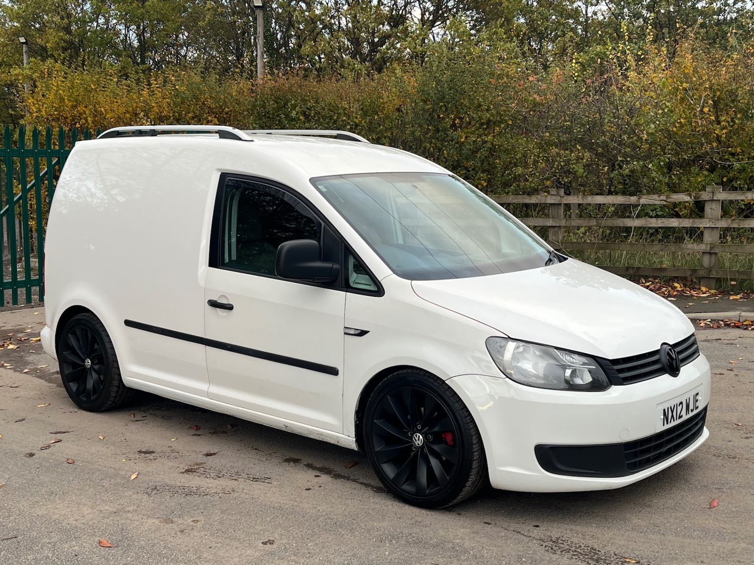 Used Volkswagen Caddy 2012 for sale - 76348660: Photo 1
