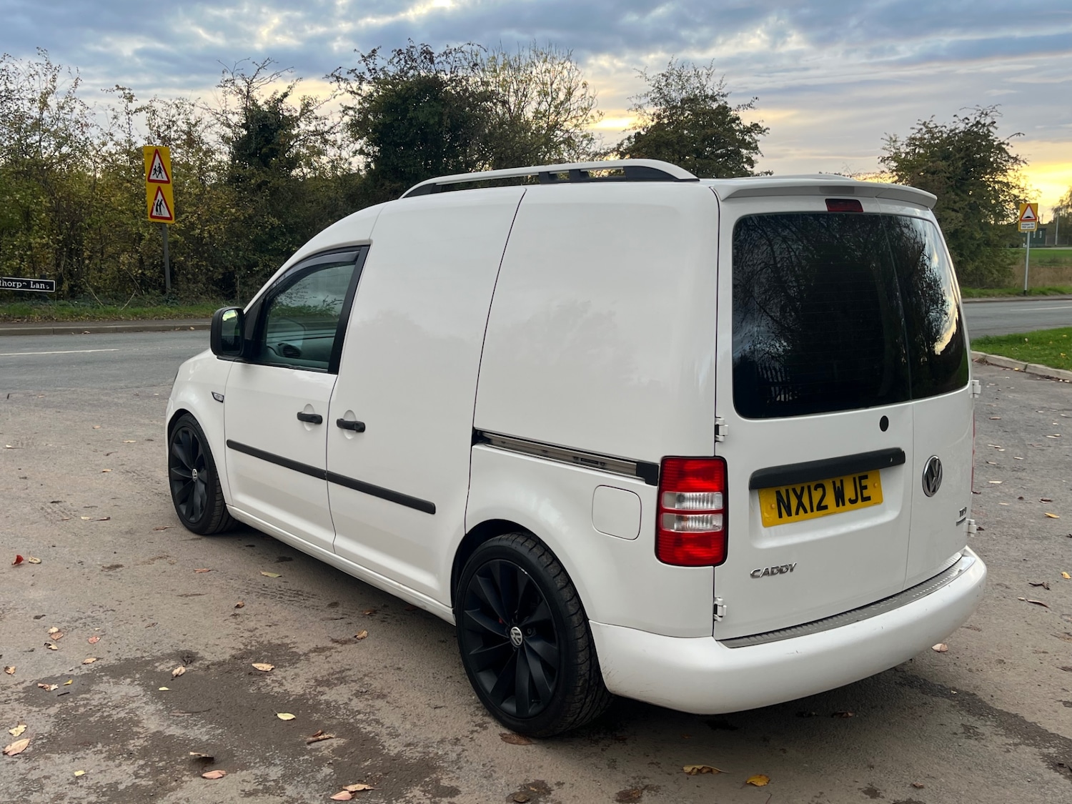 Used Volkswagen Caddy 2012 for sale - 76348660: Photo 5