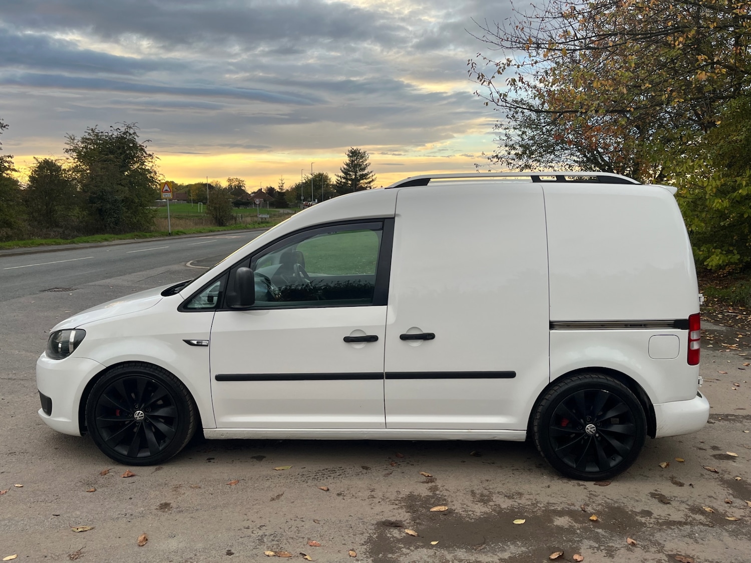 Used Volkswagen Caddy 2012 for sale - 76348660: Photo 6