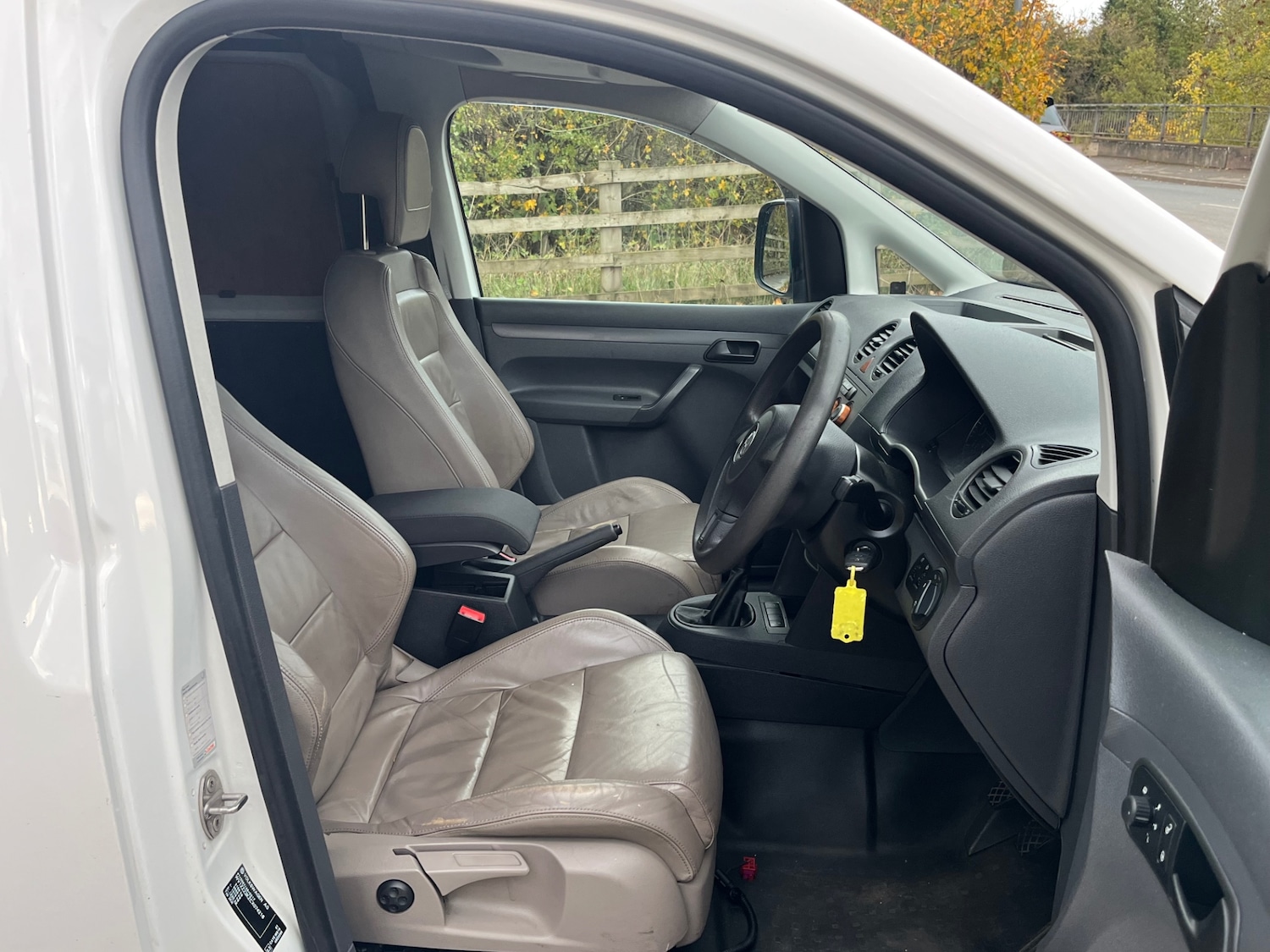 Used Volkswagen Caddy 2012 for sale - 76348660: Photo 9