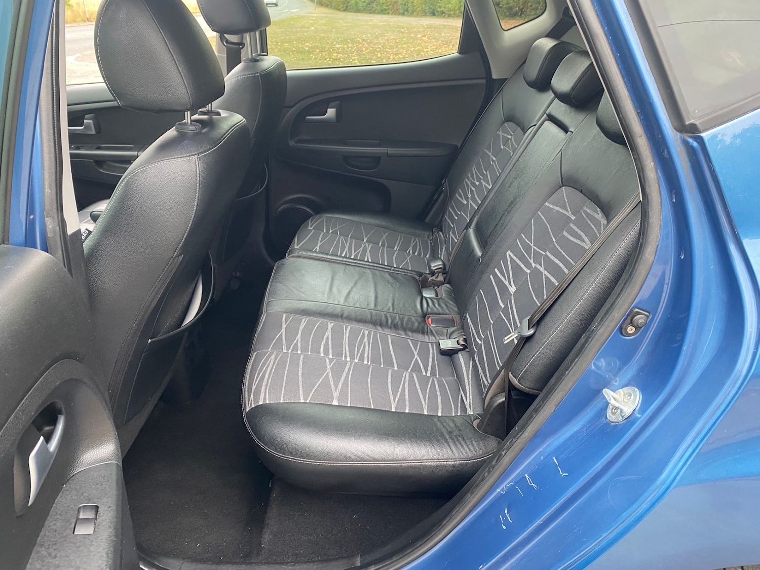 Used Kia Venga 2012 for sale - 76566461: Photo 17