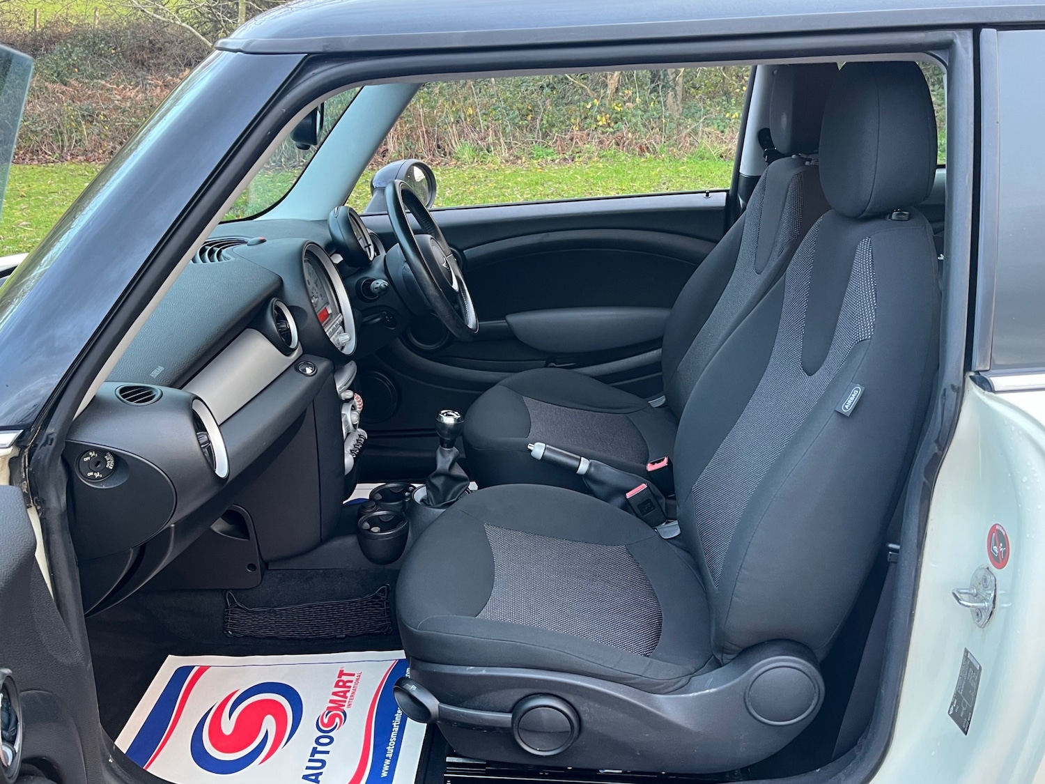 Used MINI Hatch 2009 for sale - 76974592: Photo 13