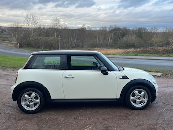 Used MINI Hatch 2009 for sale - 76974592: Photo