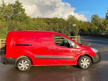 Used Citroen Berlingo 2018 for sale - 76234959: Photo