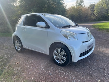 Used Toyota IQ 2009 for sale - 76243917: Photo